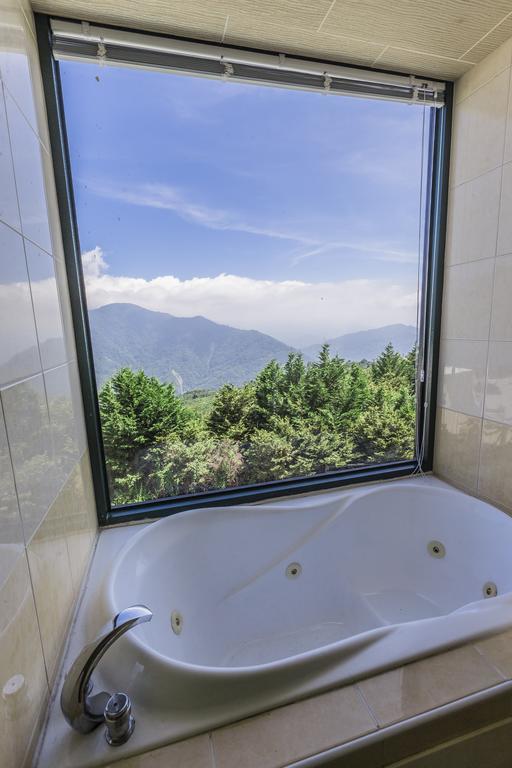 Le Retour Du Printemps Villa Ren'ai Room photo